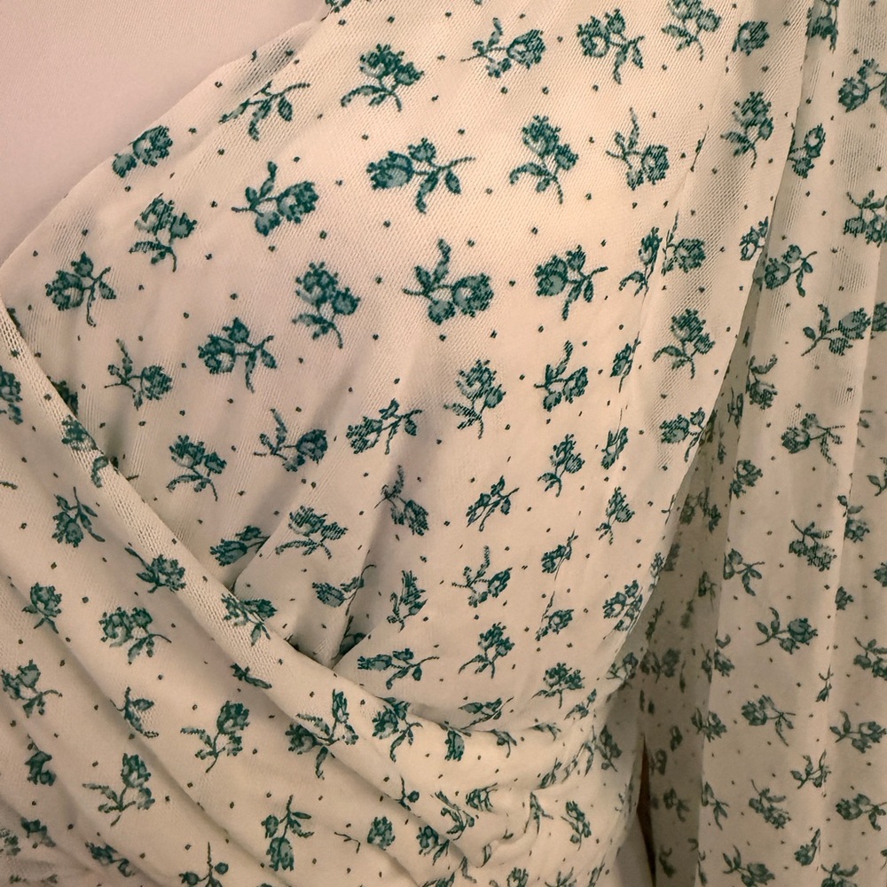 Free People NWOT Sweetie Pie Floral Sheer Mesh Crop Top - Floral Green/ Blue - Picture 8 of 10